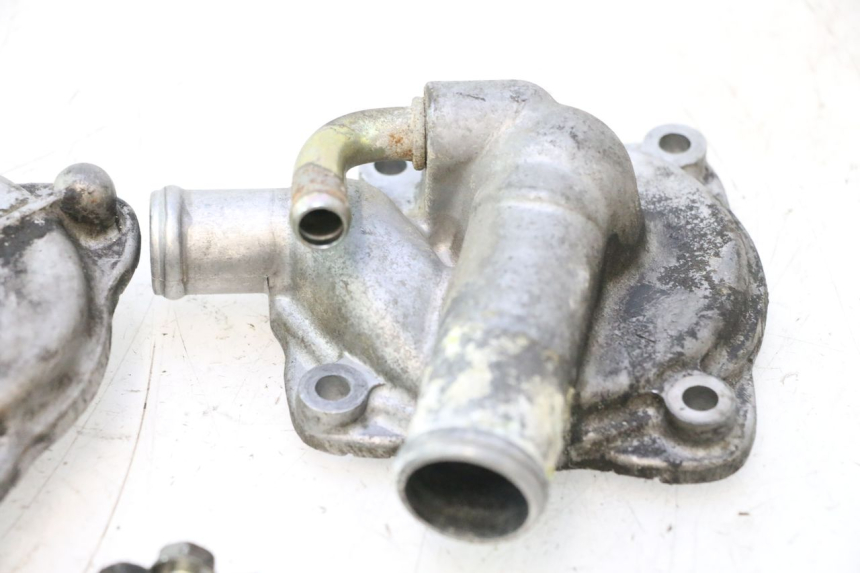 photo de POMPE A EAU HONDA FJS SILVER WING SILVERWING 400 (2005 - 2008) - Vue d’ensemble
