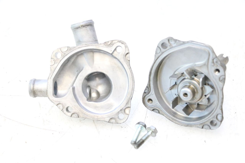 photo de POMPE A EAU HONDA FJS SILVER WING SILVERWING 400 (2005 - 2008) - Vue principale