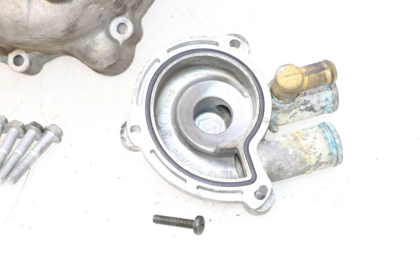 photo de POMPE A EAU PIAGGIO MP3 LT 300 (2010 - 2016) - Vue produit