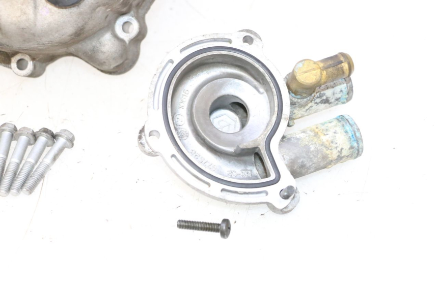 photo de POMPE A EAU PIAGGIO MP3 LT 300 (2010 - 2016) - Zoom composants