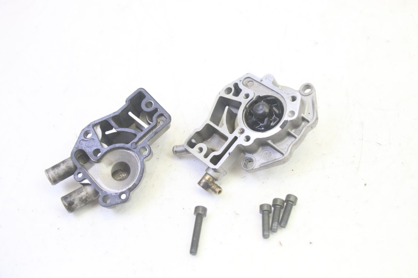 photo de POMPE A EAU YAMAHA NEOS NEO'S 4T 50 (2008 - 2016) - Zoom état d’usage