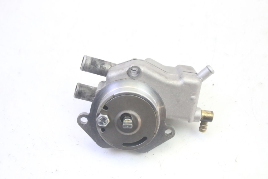 photo de POMPE A EAU YAMAHA NEOS NEO'S 4T 50 (2008 - 2016) - Points de fixation