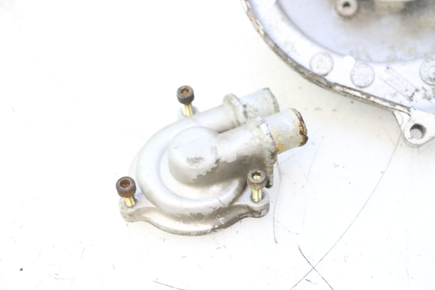 photo de POMPE A EAU MBK NITRO 50 (2004 - 2008) - Gros plan technique