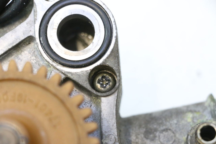 photo de POMPE A EAU SUZUKI SV S 650 (2003 - 2009) - Zoom état d’usage