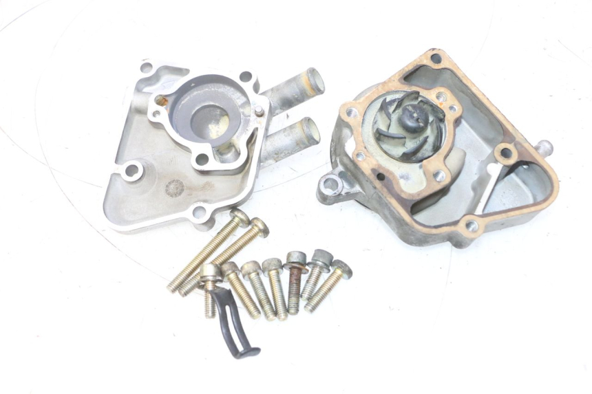 photo de POMPE A EAU YAMAHA YP MAJESTY 125 (2007 - 2010) - Vue principale