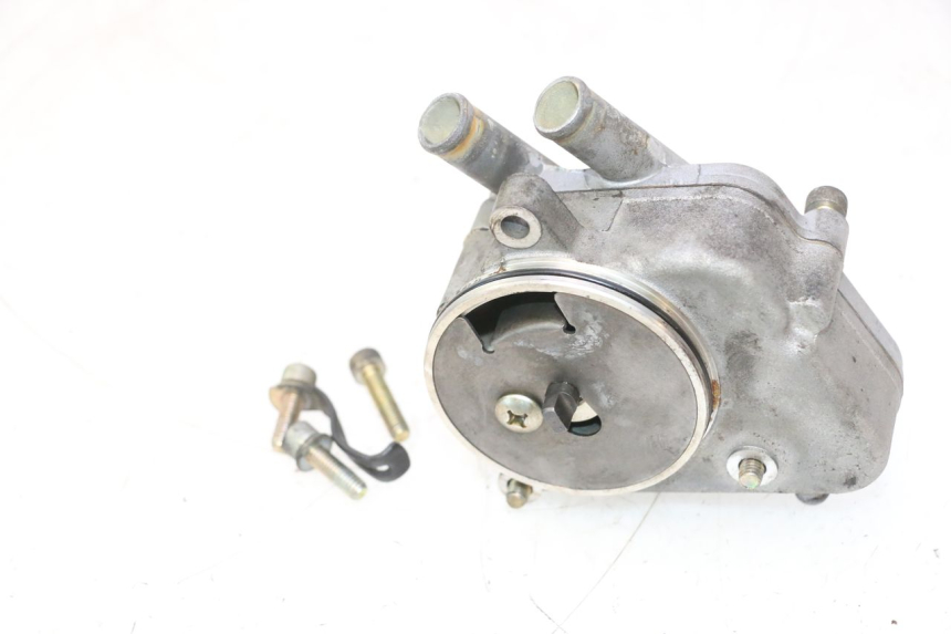 photo de POMPE A EAU YAMAHA YP MAJESTY 125 (2007 - 2010) - Autre angle de vue