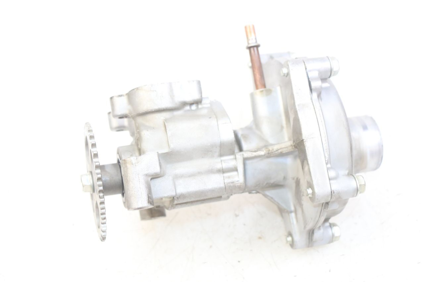 photo de POMPE A EAU YAMAHA YZF R1 1000 (2007 - 2008) - Zoom état d’usage