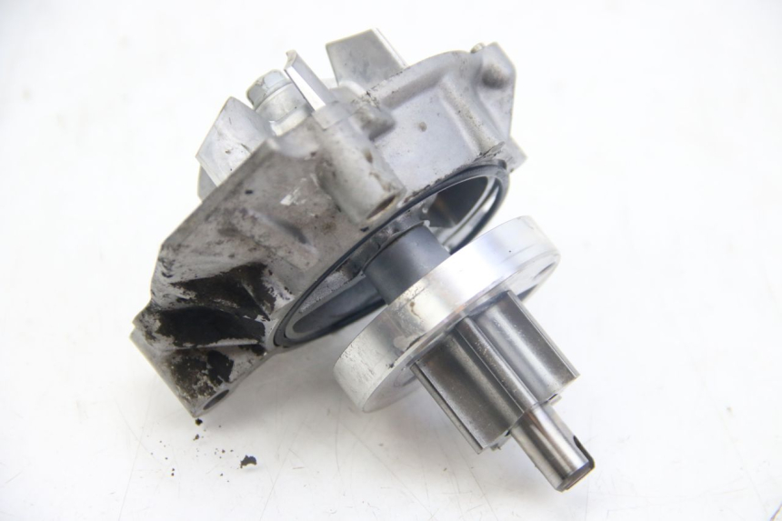 photo de POMPE A EAU KAWASAKI Z ABS 1000 (2014 - 2020) - Zoom état d’usage