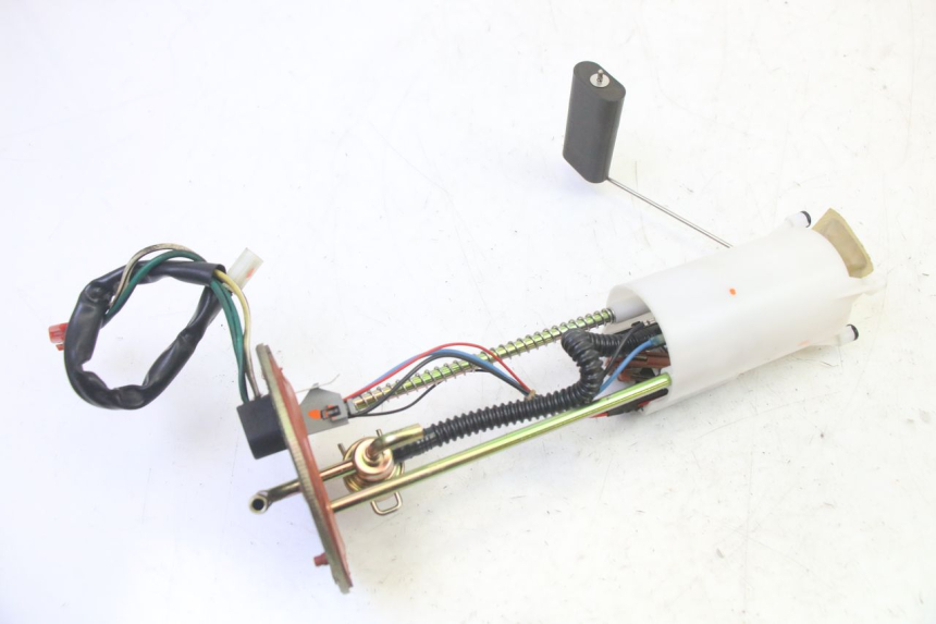 photo de POMPE A ESSENCE QUADRO 4 4D 350 (2015 - 2018) - Zoom état d’usage