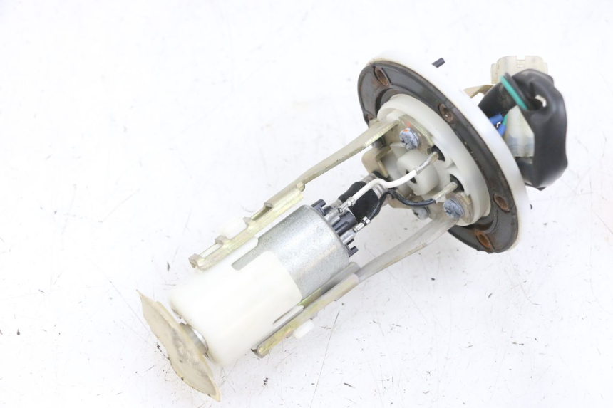 photo de POMPE A ESSENCE KYMCO AGILITY 16+ 4T 50 (2018 - 2023) - Pièce contrôlée