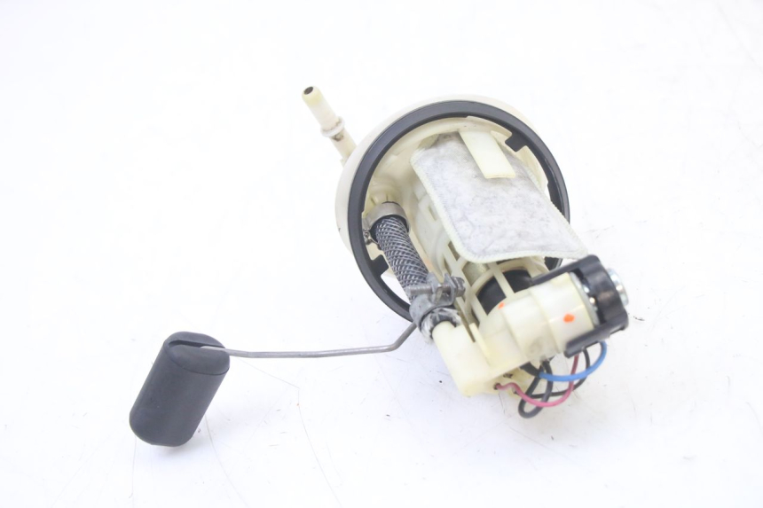 photo de POMPE A ESSENCE YAMAHA BW'S BWS 125 (2010 - 2013) - Points de fixation