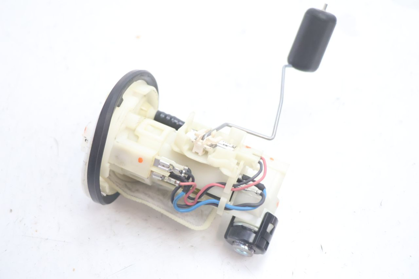 photo de POMPE A ESSENCE YAMAHA BW'S BWS 125 (2010 - 2013) - Vue principale
