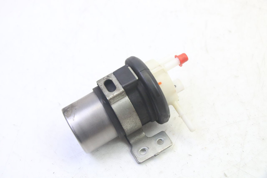 photo de POMPE A ESSENCE HONDA CBF 125 (2009 - 2015) - Vue principale
