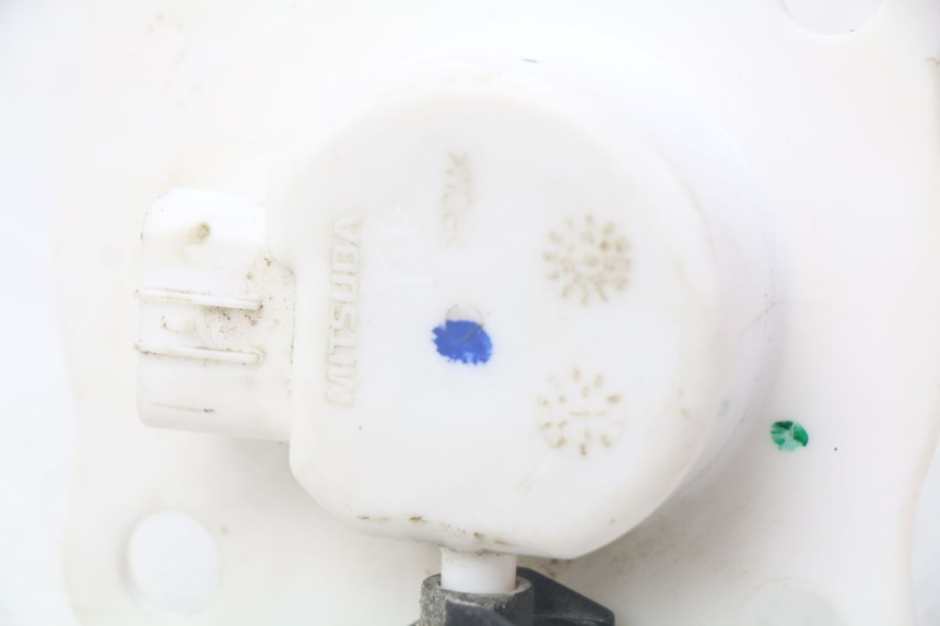 photo de POMPE A ESSENCE HONDA CRF CR-F 125 (2020 - 2021) - Gros plan technique