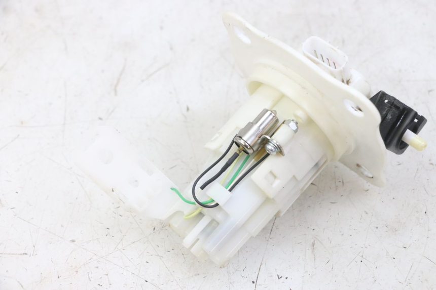 photo de POMPE A ESSENCE HONDA CRF-F CRF F 110 (2019 - 2022) - Vue d’ensemble