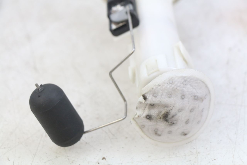 photo de POMPE A ESSENCE KYMCO DOWNTOWN ABS 125 (2015 - 2017) - Gros plan technique