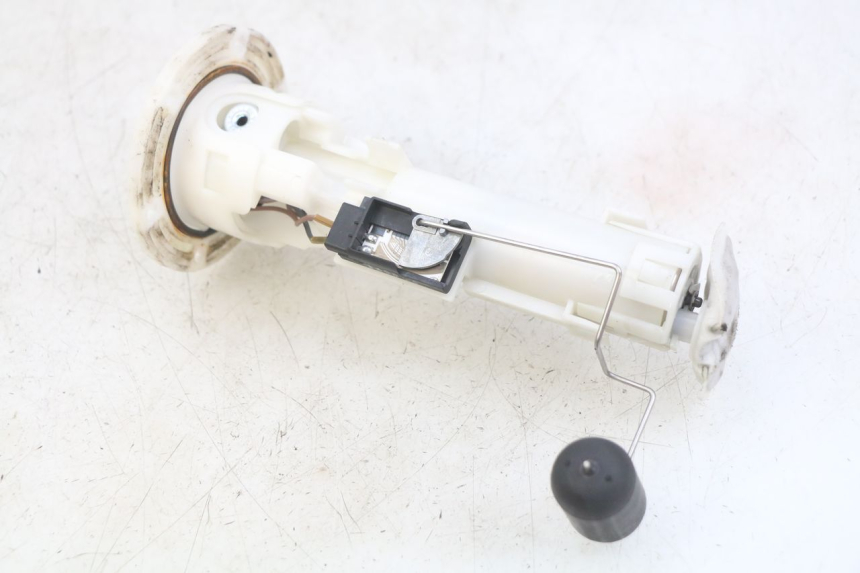 photo de POMPE A ESSENCE KYMCO DOWNTOWN ABS 125 (2015 - 2017) - Vue d’ensemble