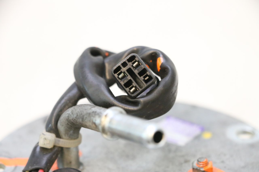 photo de POMPE A ESSENCE KAWASAKI ER-6 ER6 F ABS 650 (2012 - 2016) - Détail de la pièce