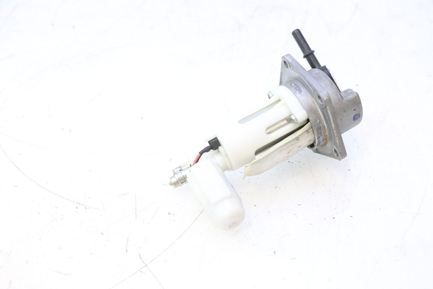 photo de POMPE A ESSENCE KAWASAKI ER-6 ER6 N 650 (2005 - 2009) - Détail de la pièce