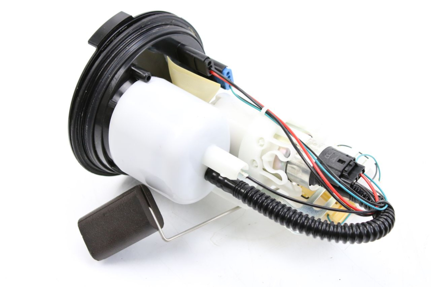 photo de POMPE A ESSENCE BMW F GS K81 850 (2018 - 2023) - Gros plan technique