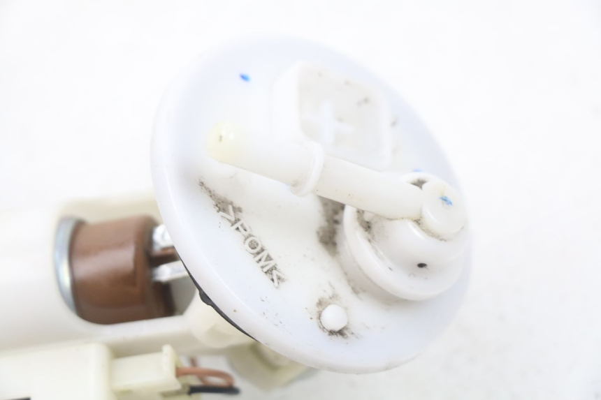 photo de POMPE A ESSENCE MBK FLIPPER 115 (2013 - 2017) - Gros plan technique