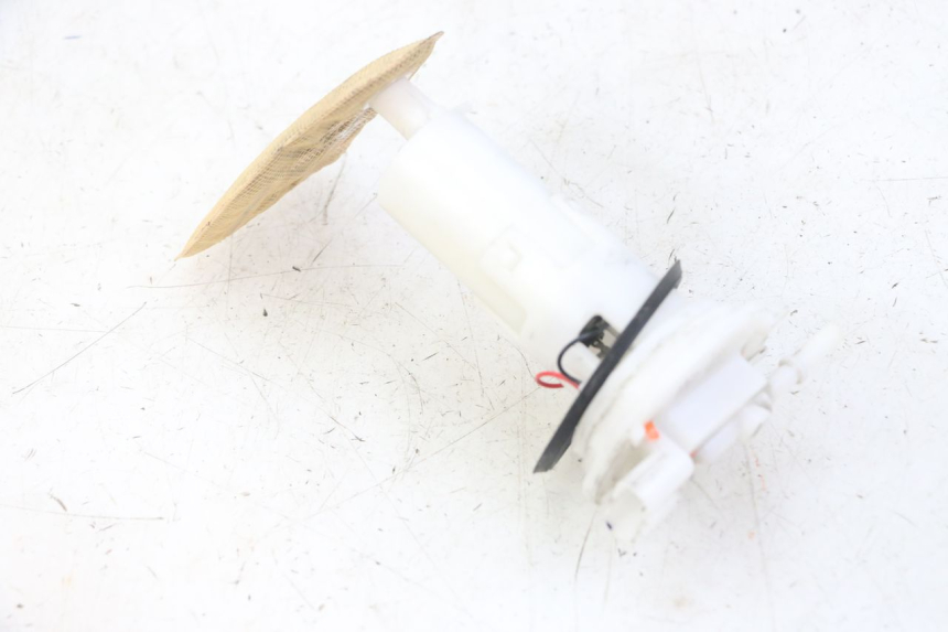 photo de POMPE A ESSENCE HONDA FORZA ABS 300 (2013 - 2017) - Vue d’ensemble