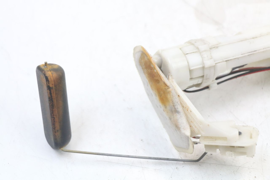 photo de POMPE A ESSENCE HONDA PCX (JF28) 125 (2009 - 2011) - Zoom état d’usage