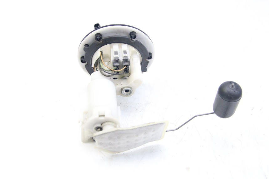 photo de POMPE A ESSENCE YAMAHA HW XENTER 125 (2011 - 2017) - Détail de la pièce