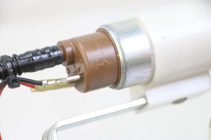 photo de POMPE A ESSENCE PIAGGIO IE MP3 YOURBAN 300 (2011 - 2016) - Zoom état d’usage