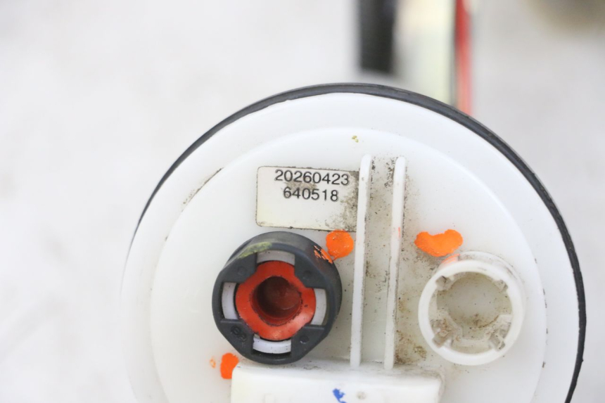 photo de POMPE A ESSENCE PIAGGIO IE MP3 YOURBAN 300 (2011 - 2016) - Gros plan technique