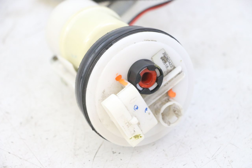 photo de POMPE A ESSENCE PIAGGIO IE MP3 YOURBAN 300 (2011 - 2016) - Pièce contrôlée