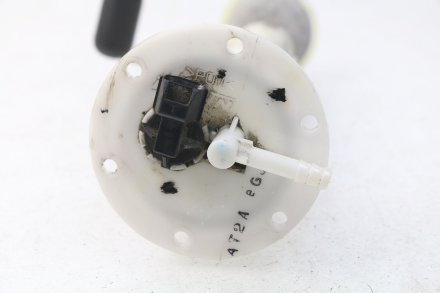 photo de POMPE A ESSENCE SYM JOYMAX 250 (2013 - 2017) - Gros plan technique