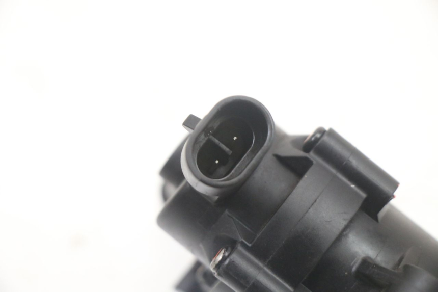 photo de POMPE A ESSENCE PEUGEOT KISBEE 4T 50 (2018 - 2022) - Vue d’ensemble