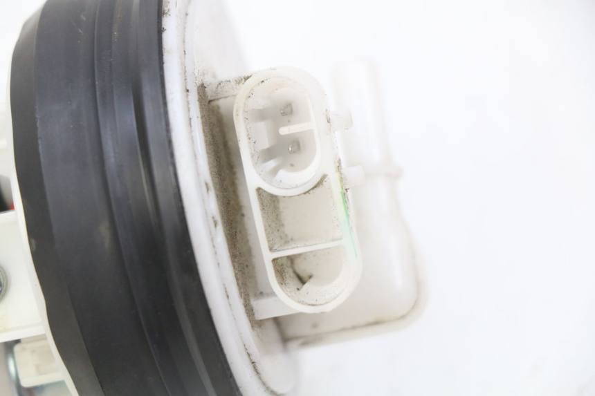 photo de POMPE A ESSENCE PIAGGIO LIBERTY IGET 4T 50 (2015 - 2020) - État de surface