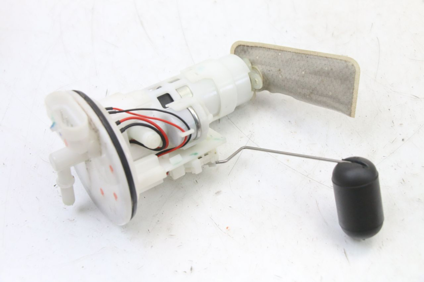 photo de POMPE A ESSENCE LONGJIA SHARPY 125 (2020 - 2024) - Zoom état d’usage