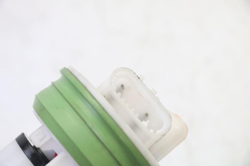 photo de POMPE A ESSENCE PIAGGIO MP3 HPE 310 (2024 - 2025) - Points de fixation