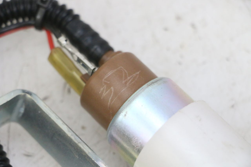 photo de POMPE A ESSENCE PIAGGIO MP3 LT 300 (2010 - 2016) - Points de fixation