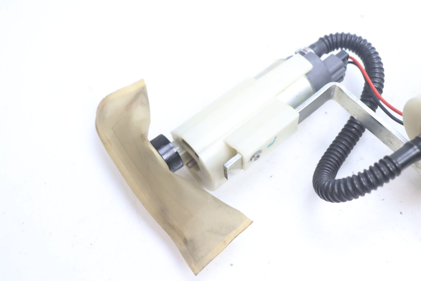 photo de POMPE A ESSENCE PIAGGIO MP3 LT 400 (2007 - 2012) - Détail de la pièce