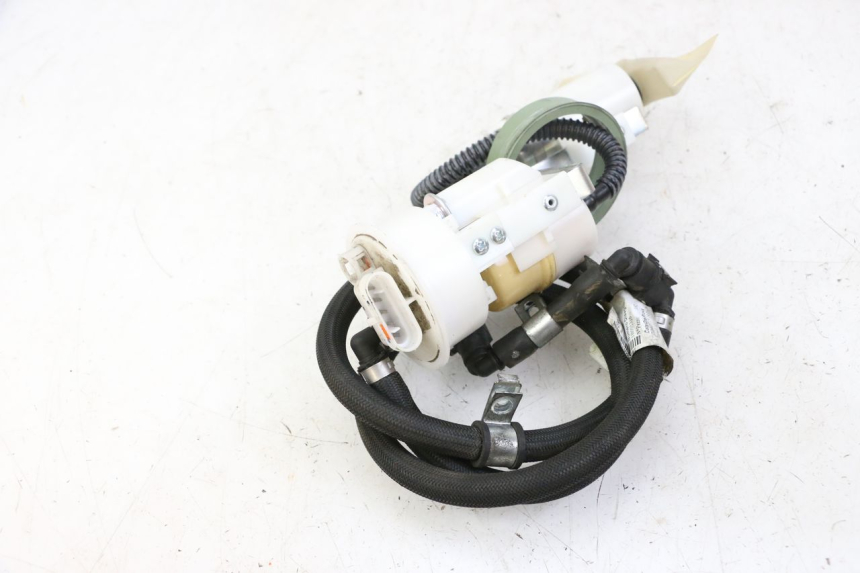 photo de POMPE A ESSENCE PIAGGIO MP3 500 (2014 - 2017) - Pièce contrôlée