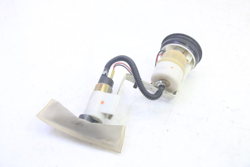 photo de POMPE A ESSENCE PIAGGIO MP3 RL 250 (2006 - 2010) - Pièce contrôlée