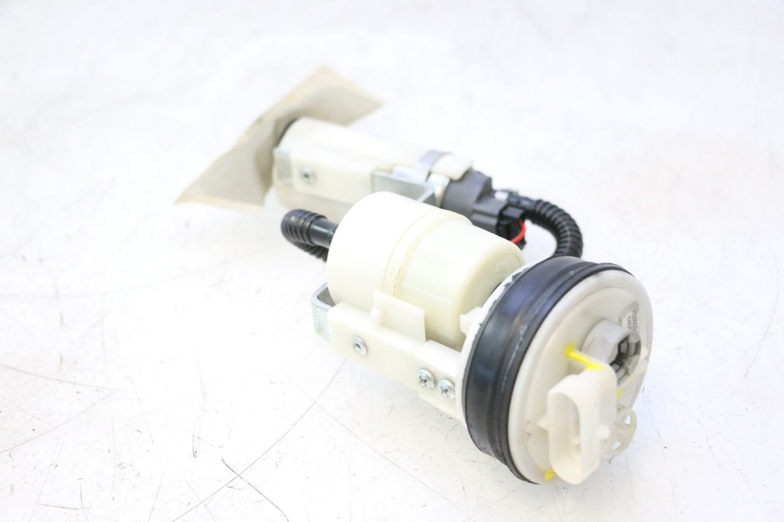 photo de POMPE A ESSENCE PIAGGIO MP3 500 (2011 - 2015) - Focus structure