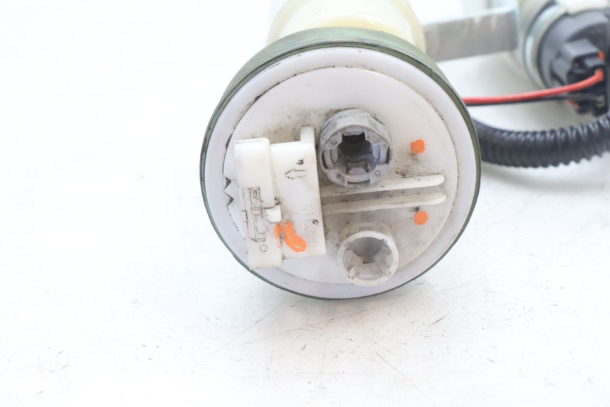 photo de POMPE A ESSENCE PIAGGIO MP3 500 (2016 - 2018) - Points de fixation