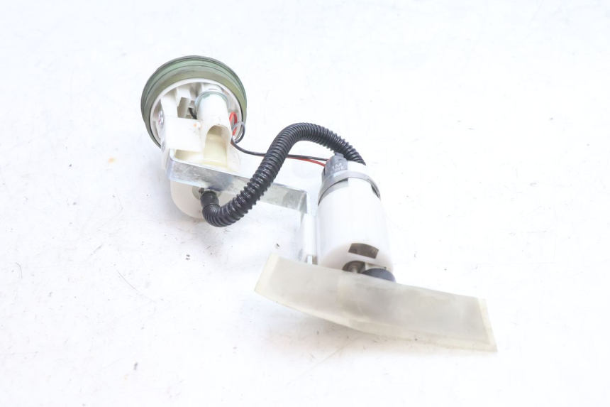 photo de POMPE A ESSENCE PIAGGIO MP3 500 (2016 - 2018) - Pièce contrôlée