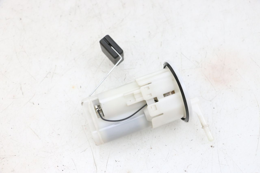 photo de POMPE A ESSENCE YAMAHA MT-07 MT07 ABS 700 (2018 - 2020) - Autre angle de vue