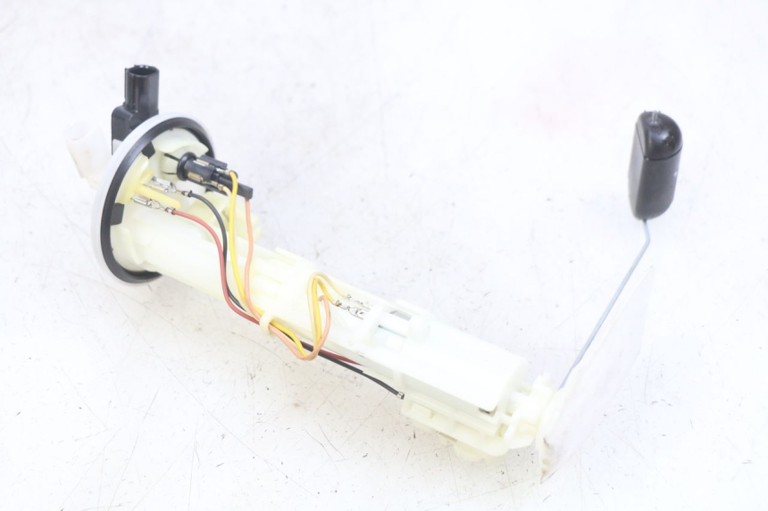 photo de POMPE A ESSENCE YAMAHA MT ABS 125 (2014 - 2018) - Vue d’ensemble