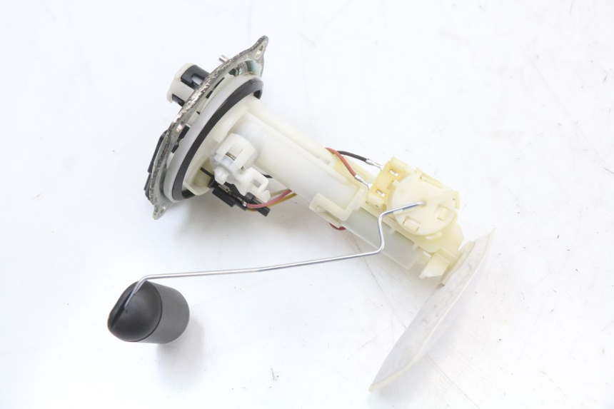 photo de POMPE A ESSENCE MBK MW TRYPTIK 125 (2014 - 2016) - Zoom état d’usage