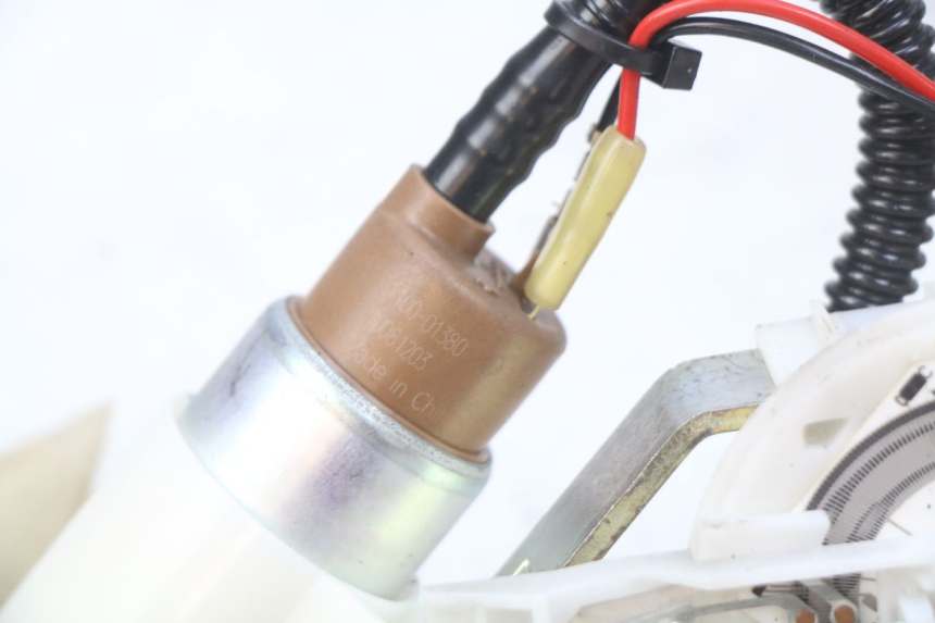 photo de POMPE A ESSENCE GILERA NEXUS 125 (2009 - 2013) - Zoom état d’usage