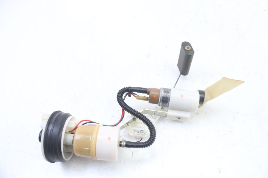 photo de POMPE A ESSENCE GILERA NEXUS 125 (2009 - 2013) - Zoom état d’usage