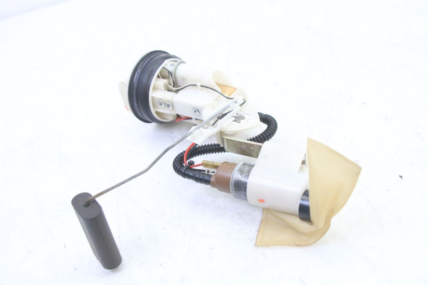 photo de POMPE A ESSENCE GILERA NEXUS 125 (2009 - 2013) - Points de fixation