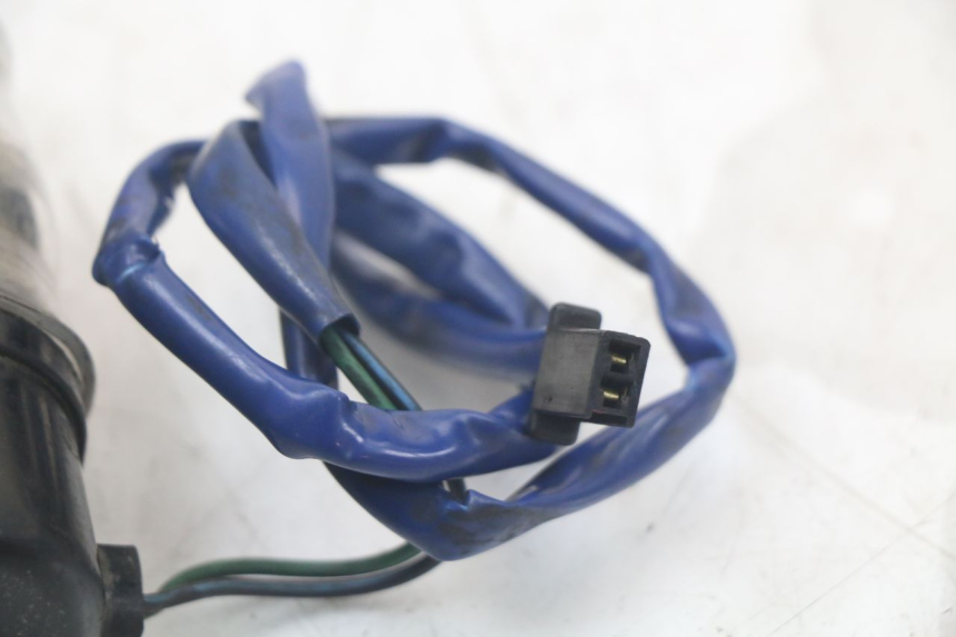 photo de POMPE A ESSENCE HONDA NTV DEAUVILLE 650 (1998 - 2001) - Vue d’ensemble